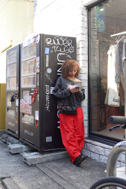 オフショルルーズスウェット